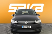 Volkswagen Touran vaihtoauto