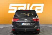 Volkswagen Touran vaihtoauto