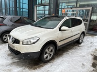 Nissan Qashqai+2 vaihtoauto