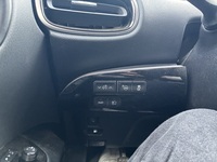 Toyota Prius Plug-in vaihtoauto