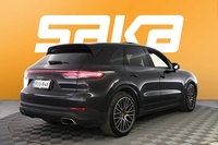 Porsche Cayenne vaihtoauto