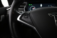 Tesla Model X vaihtoauto