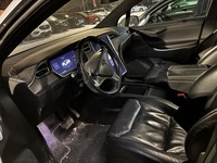 Tesla Model X vaihtoauto