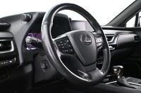 Lexus UX vaihtoauto