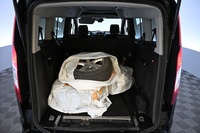 Ford Tourneo Connect vaihtoauto