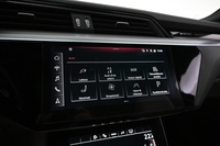 Audi Q8 e-tron vaihtoauto