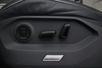 Volkswagen Touareg vaihtoauto