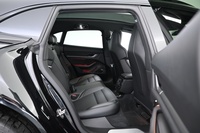 Porsche Taycan vaihtoauto