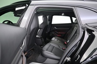 Porsche Taycan vaihtoauto