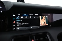 Porsche Taycan vaihtoauto