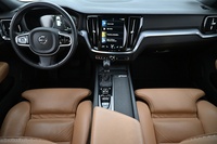 Volvo V60 Cross Country vaihtoauto