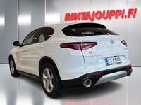 Alfa Romeo Stelvio vaihtoauto