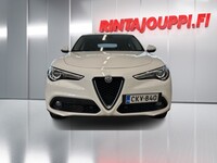 Alfa Romeo Stelvio vaihtoauto