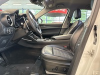 Alfa Romeo Stelvio vaihtoauto