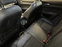 Alfa Romeo Stelvio vaihtoauto