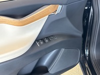 Tesla Model X vaihtoauto