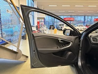 Volvo V40 Cross Country vaihtoauto