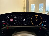 Porsche Taycan vaihtoauto