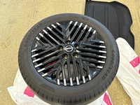 Nissan Leaf vaihtoauto