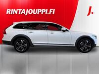 Volvo V90 Cross Country vaihtoauto