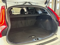 Volvo V60 Cross Country vaihtoauto