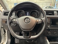 Volkswagen Jetta vaihtoauto