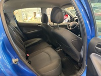 Peugeot 206 + vaihtoauto