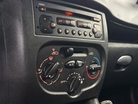 Peugeot 206 + vaihtoauto