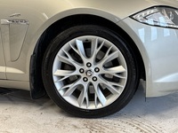 Jaguar XF vaihtoauto