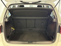 Volkswagen Golf Sportsvan vaihtoauto