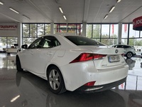Lexus IS vaihtoauto