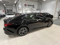 Toyota Camry vaihtoauto