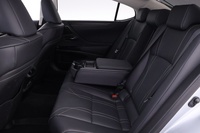 Lexus ES vaihtoauto