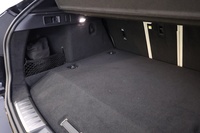 Jaguar F-PACE vaihtoauto
