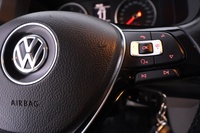 Volkswagen Caravelle vaihtoauto