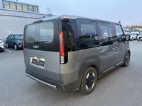 Kia PV5 vaihtoauto
