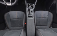 Lexus LBX vaihtoauto