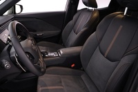 Lexus LBX vaihtoauto