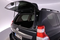 Toyota Land Cruiser vaihtoauto