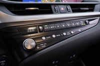 Lexus ES vaihtoauto