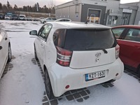 Toyota iQ vaihtoauto
