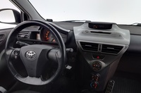 Toyota iQ vaihtoauto