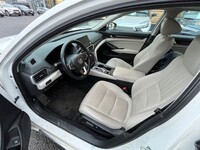 Honda Accord vaihtoauto