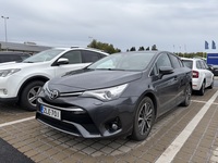 Toyota Avensis vaihtoauto