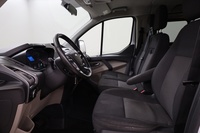 Ford Tourneo Custom vaihtoauto