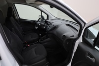 Ford Transit Courier vaihtoauto