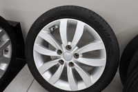 Kia Carens vaihtoauto