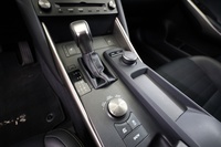 Lexus IS vaihtoauto