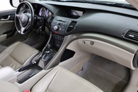 Honda Accord vaihtoauto