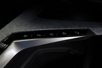 Peugeot E-5008 vaihtoauto